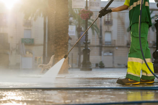 Best Garage Pressure Washing  in Sag Harbor, NY
